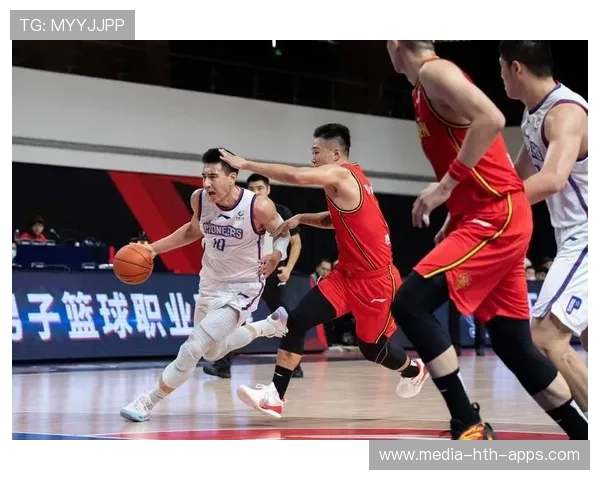 CBA联赛提升中国篮球整体水平，cba转折季_中国篮球重整旗鼓,需要更职业化的联赛