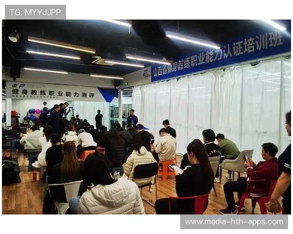 高水平教练员培训资源开放促进行业共享,高级教练员评审条件