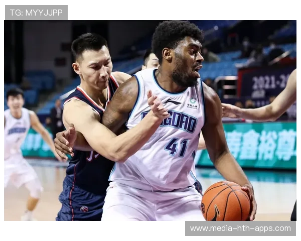 申京单场抓下8个前场篮板彻底摧毁对手内线防信心