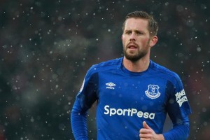 华体会app-杜兰特11分表现平平，火箭依靠团队合作轻松击败灰熊，杜兰特加盟火箭会如何